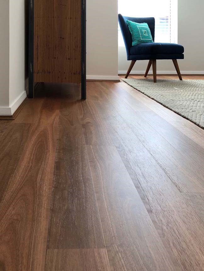 Spotted Gum Select Australian Hardwood 135mm cropped 1